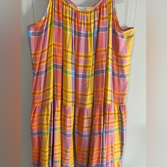 Time and Tru - Flutter Sleeve Midi Dress - Picture 4 of 10